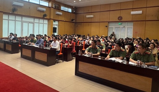 Toàn cảnh hội nghị