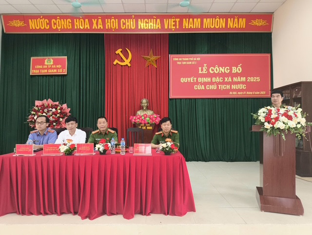 Lễ công bố quyết định đặc xá tổ chức trang trọng Lễ công bố quyết định đặc xá tổ chức trang trọng