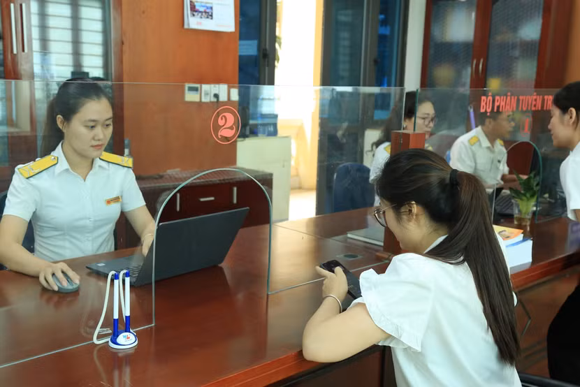 Cơ quan Thuế đã áp dụng nhiều kênh thông tin để thông báo cho người nợ thuế Cơ quan Thuế đã áp dụng nhiều kênh thông tin để thông báo cho người nợ thuế