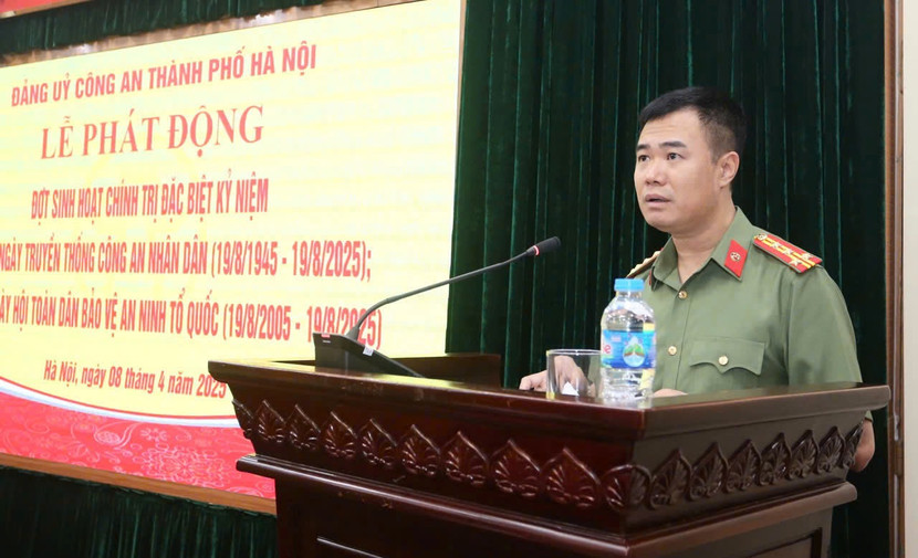 Đại tá Nguyễn Ngọc Quyền - Phó Giám đốc CATP phát động đợt sinh hoạt chính trị đặc biệt