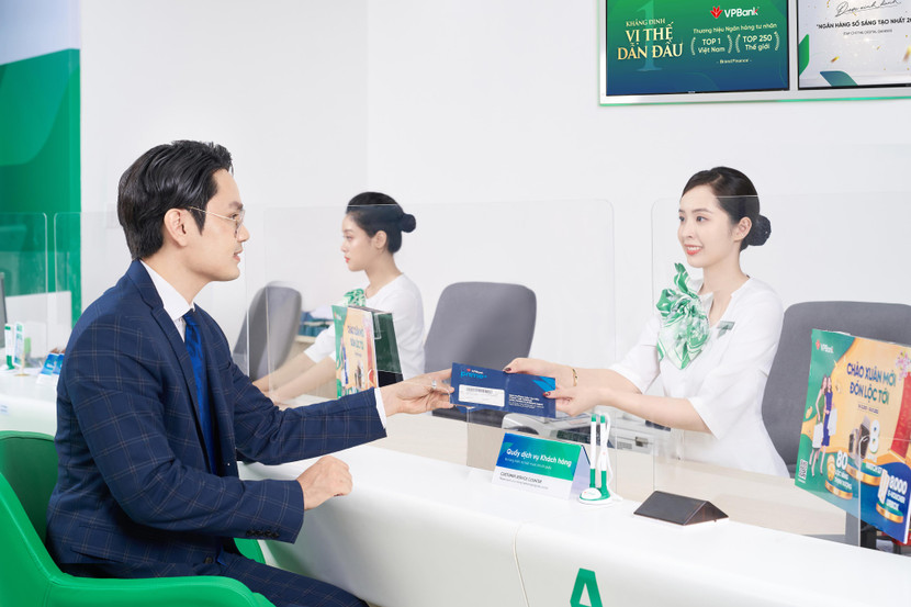 Lợi nhuận quý đầu năm 2024 của VPBank tăng mạnh Lợi nhuận quý đầu năm 2024 của VPBank tăng mạnh