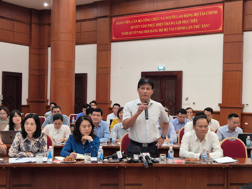 Phó Tổng cục trưởng Tổng cục Thuế Đặng Ngọc Minh Phó Tổng cục trưởng Tổng cục Thuế Đặng Ngọc Minh