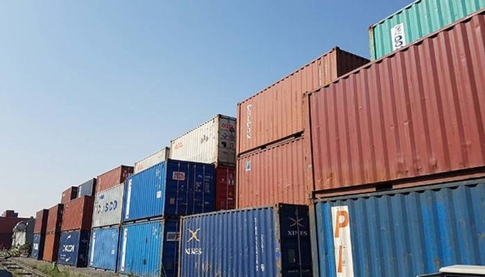 Việc giải phóng các container vô chủ sẽ cần nhiều thời gian (Ảnh minh họa) Việc giải phóng các container vô chủ sẽ cần nhiều thời gian (Ảnh minh họa)