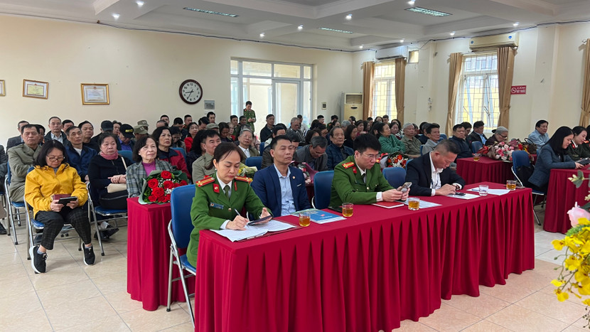 Toàn cảnh hội nghị Toàn cảnh hội nghị