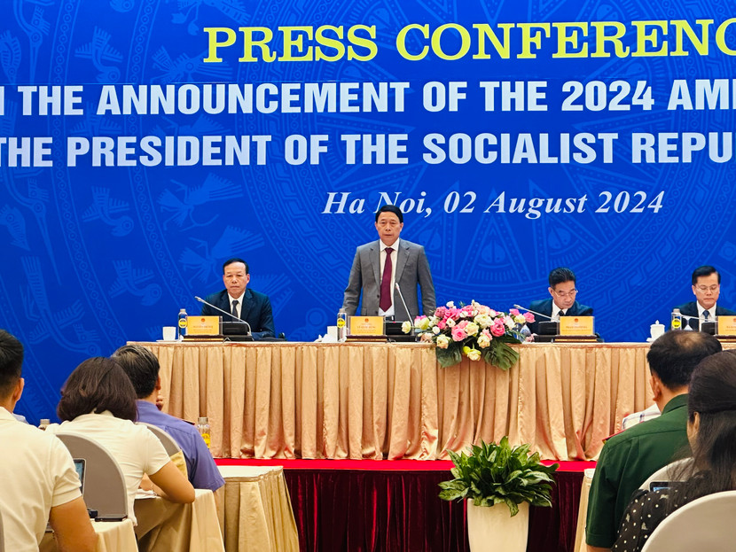 Trung tướng Lê Quốc Hùng - Thứ trưởng Bộ Công an trả lời tại buổi họp báo Trung tướng Lê Quốc Hùng - Thứ trưởng Bộ Công an trả lời tại buổi họp báo