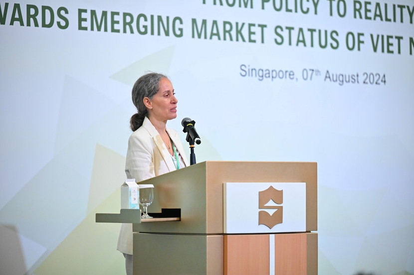 Bà Katia Daude Goncalves, Giám đốc quốc gia của IFC phụ trách Singapore, Malaysia và Brunei Darussalam phát biểu tại Diễn đàn Bà Katia Daude Goncalves, Giám đốc quốc gia của IFC phụ trách Singapore, Malaysia và Brunei Darussalam phát biểu tại Diễn đàn