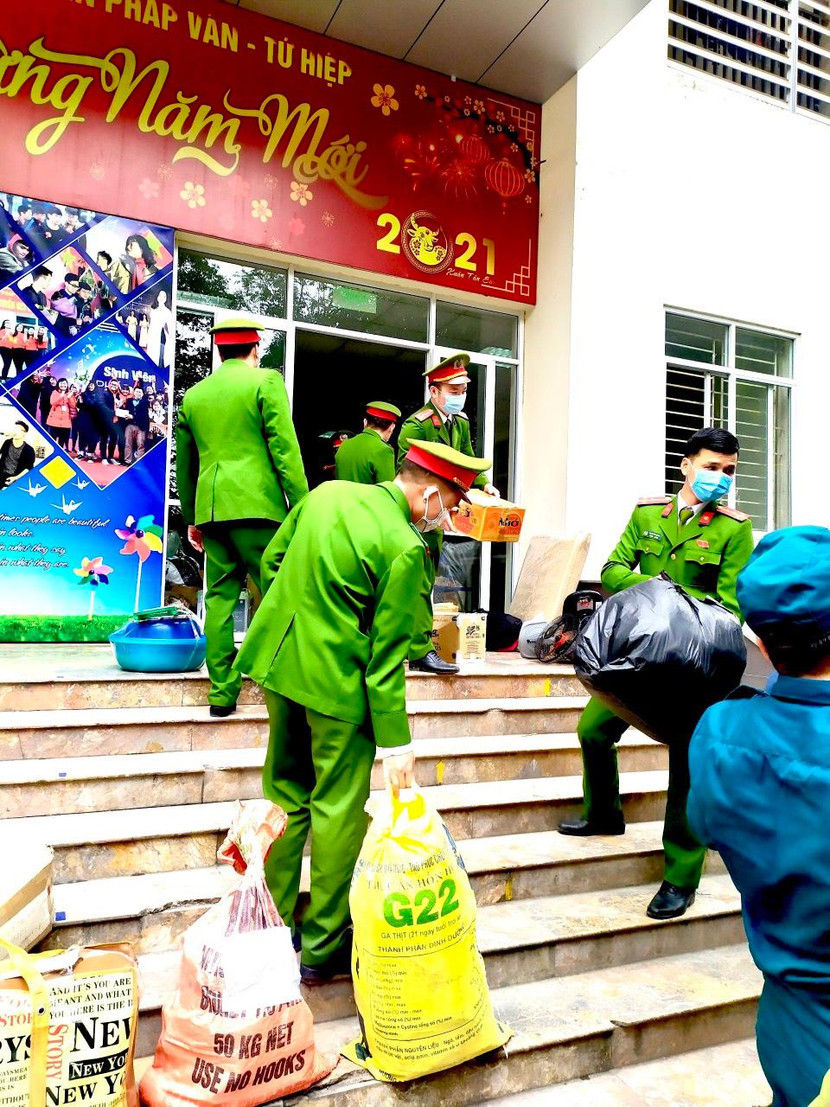 Từng CBCS thực hiện nghiêm yêu cầu phòng, chống dịch