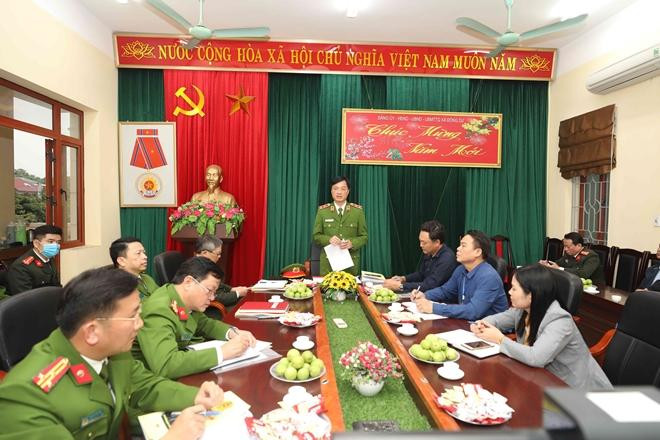 Thứ trưởng Nguyễn Duy Ngọc phát biểu chỉ đạo tại Công an xã Đông Dư