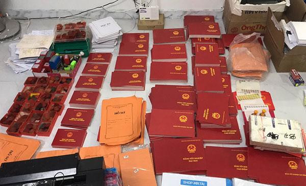 Tang vật vụ án Tang vật vụ án