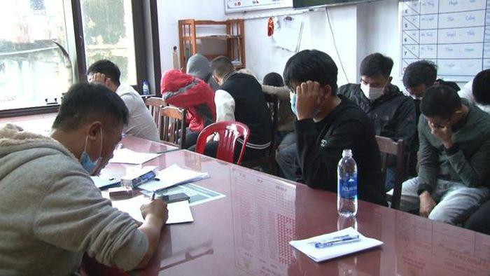 Nhóm đối tượng tại cơ quan Công an Nhóm đối tượng tại cơ quan Công an