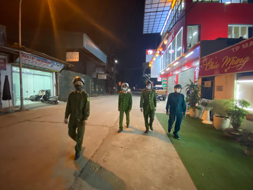 Tổ công tác Công an xã Dị Nậu, huyện Thạch Thất trong phiên tuần tra