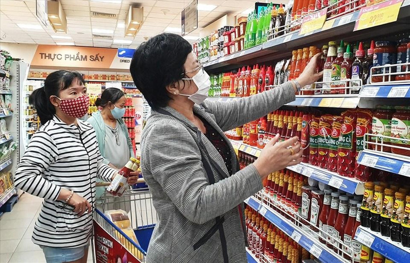 Nhiều doanh nghiệp bối rối khi áp dụng chính sách giảm 2% thuế VAT Nhiều doanh nghiệp bối rối khi áp dụng chính sách giảm 2% thuế VAT