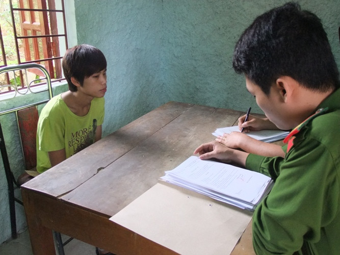 Bắt ổ nhóm mua bán ma túy miền biên viễn ảnh 1