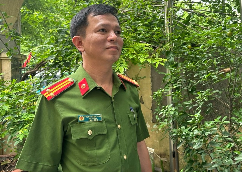Trung tá Phùng Cảnh Toàn, Phó trưởng Công an phường Vĩnh Tuy Trung tá Phùng Cảnh Toàn, Phó trưởng Công an phường Vĩnh Tuy