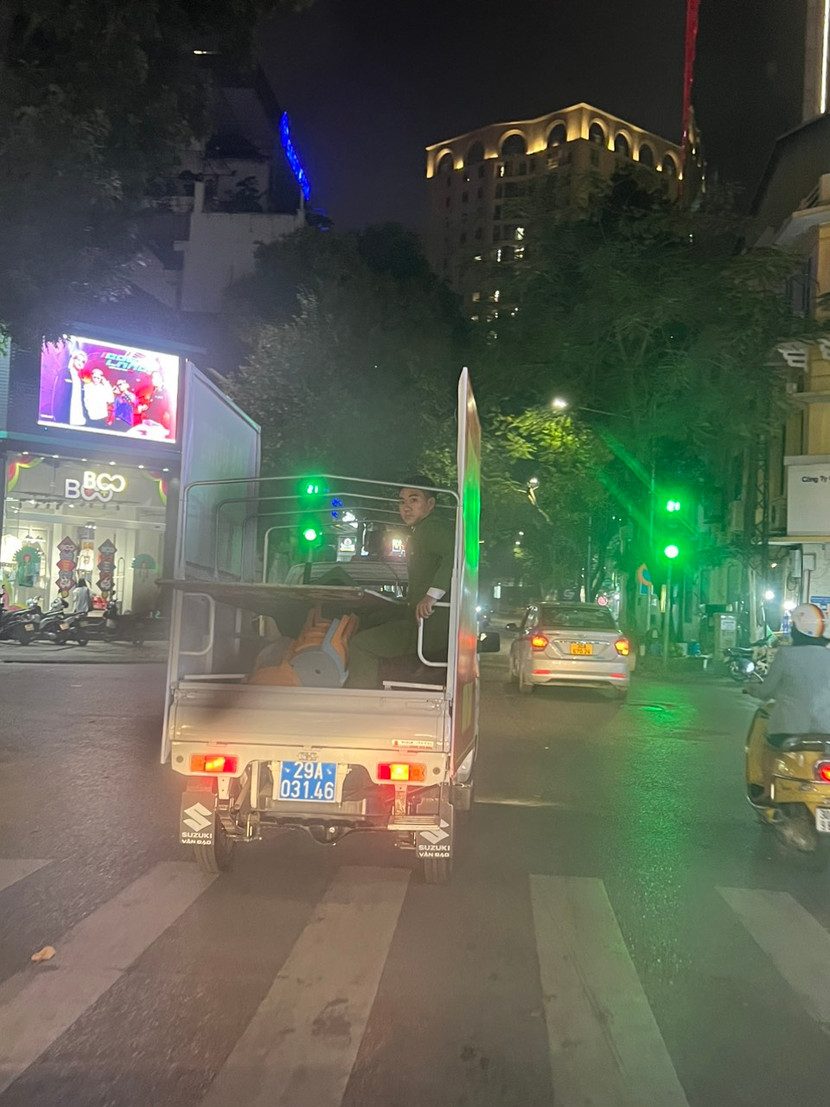 Những phiên tuần tra không "múi giờ" Những phiên tuần tra không "múi giờ"