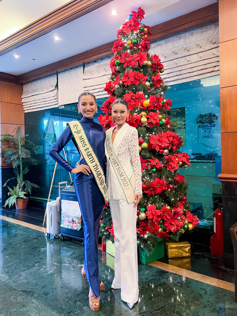 Miss Earth Việt Nam 2022 cùng đại diện đến từ Thái Lan Miss Earth Việt Nam 2022 cùng đại diện đến từ Thái Lan