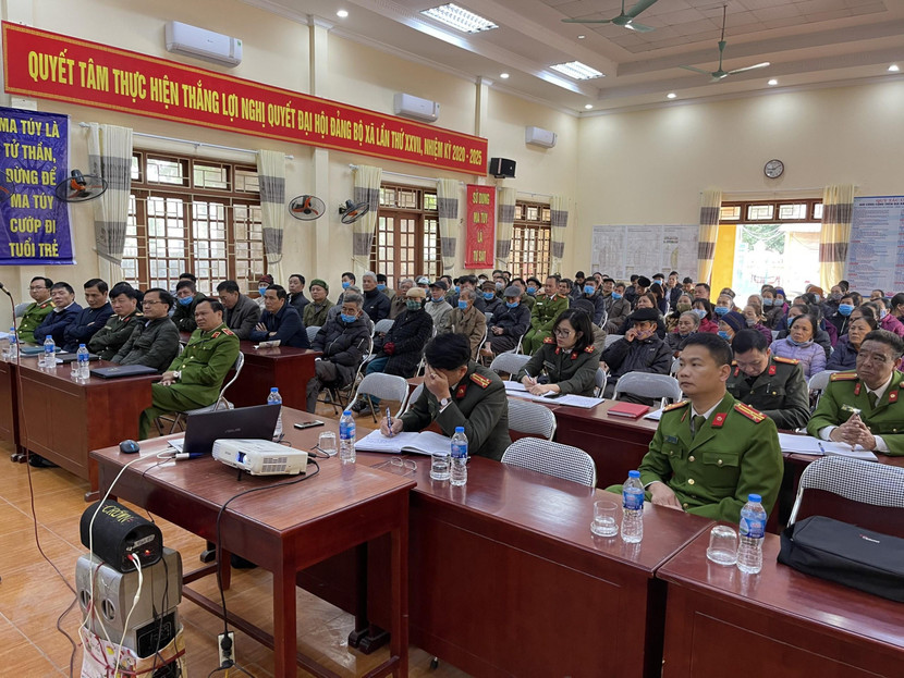 Hội nghị thu hút đông đảo đại biểu, nhân dân tham gia