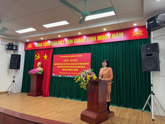 Bà Nguyễn Thị Hồng Hạnh – Chủ tịch UBND phường nêu rõ thực trạng ý thức "có vấn đề" của nhiều cơ sở cho thuê trọ