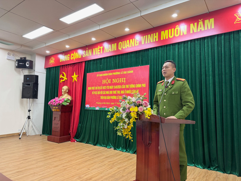 Trung tá Phạm Trung Khánh Tùng –Trưởng Công an phường Lê Đại Hành nêu rõ quan điểm "sau ngày 30-3, dừng hoạt động đối với nhà trọ không đảm bảo yêu cầu an toàn về PCCC"