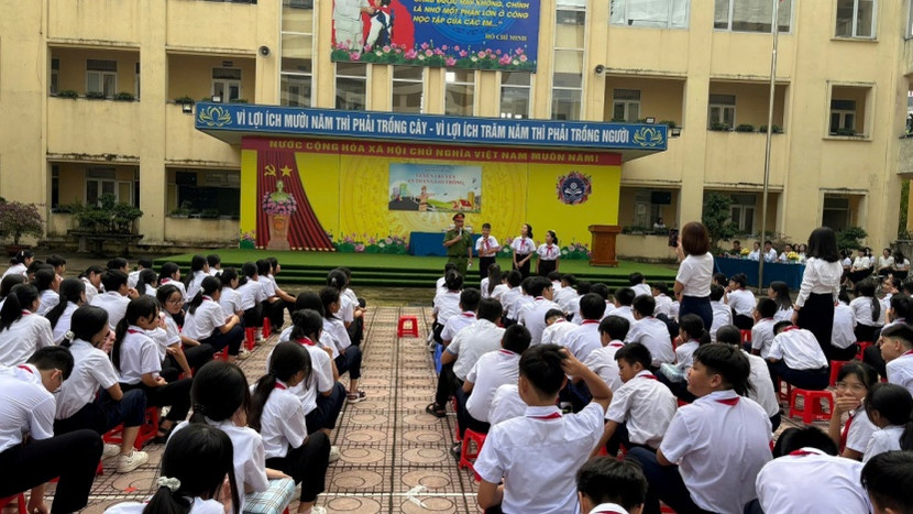 Hà Nội: Sinh động, thiết thực các biện pháp tuyên truyền pháp luật giao thông ở cấp cơ sở ảnh 10