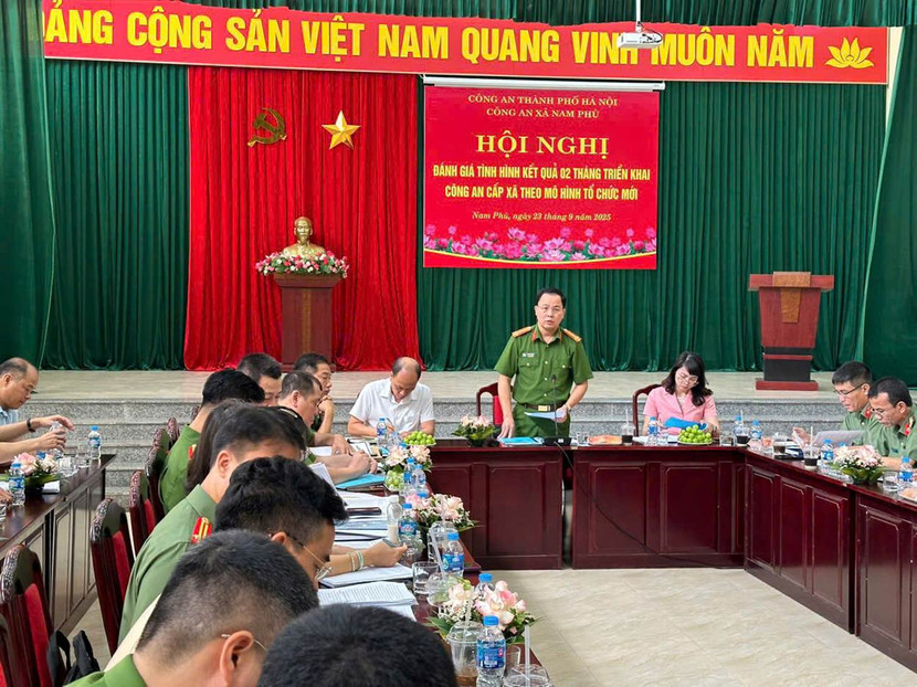 Lãnh đạo Công an thành phố Hà Nội kiểm tra, tháo gỡ khó khăn cho lực lượng cơ sở ảnh 3