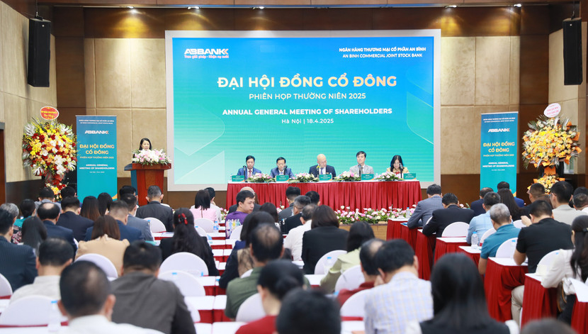 Ngày 18/4/2025, ABBANK tổ chức Đại hội đồng Cổ đông thường niên tại Hà Nội. Ngày 18/4/2025, ABBANK tổ chức Đại hội đồng Cổ đông thường niên tại Hà Nội.