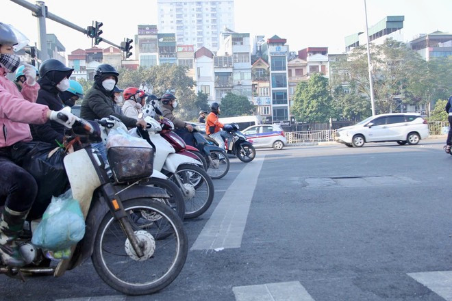 Việc chấp hành quy định về an toàn giao thông đã có chuyển biến đáng kể