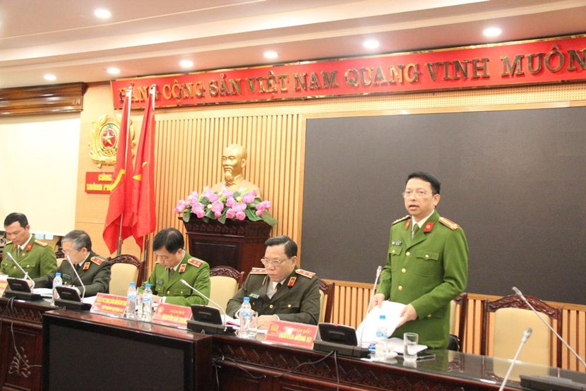 Đại tá Nguyễn Hồng Ky, Phó Giám đốc CATP báo cáo tóm tắt kết quả thực hiện 2 Dự án Đại tá Nguyễn Hồng Ky, Phó Giám đốc CATP báo cáo tóm tắt kết quả thực hiện 2 Dự án