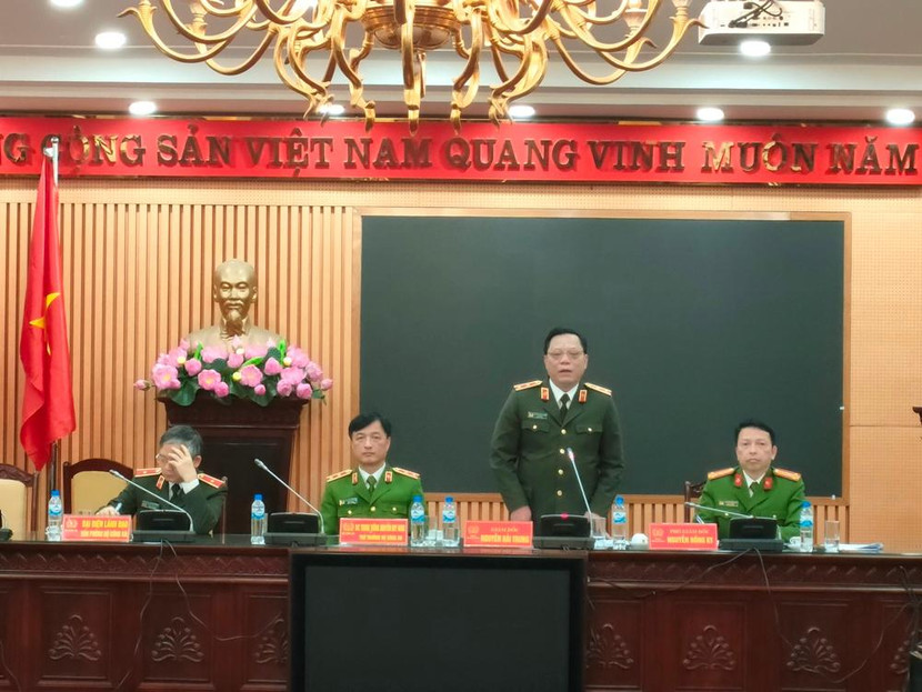 Trung tướng Nguyễn Hải Trung - Giám đốc CATP hứa với đồng chí Thứ trưởng: toàn lực lượng Công an Thủ đô sẽ hoàn thành xuất sắc nhiệm vụ, chỉ tiêu lãnh đạo Bộ giao Trung tướng Nguyễn Hải Trung - Giám đốc CATP hứa với đồng chí Thứ trưởng: toàn lực lượng Công an Thủ đô sẽ hoàn thành xuất sắc nhiệm vụ, chỉ tiêu lãnh đạo Bộ giao