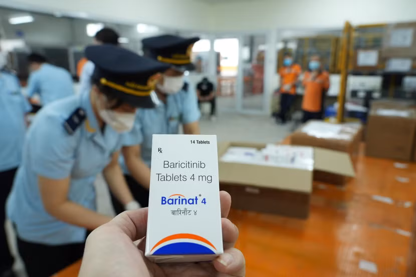 Số thuốc điều trị Covid-19 được phát hiện là 60 viên, bao gồm nhiều loại khác nhau Số thuốc điều trị Covid-19 được phát hiện là 60 viên, bao gồm nhiều loại khác nhau