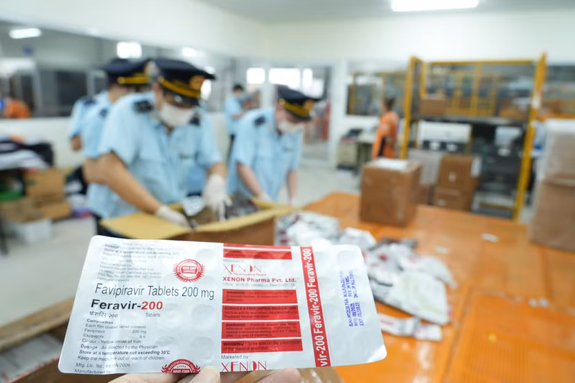 Số thuốc điều trị Covid-19 được phát hiện là 60 viên, bao gồm nhiều loại khác nhau