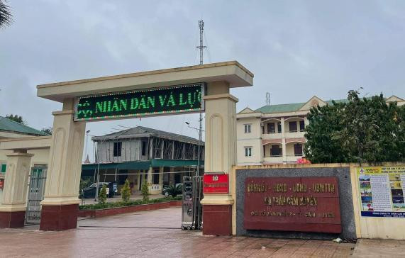 Trụ sở UBND thị trấn Cẩm Xuyên, Hà Tĩnh