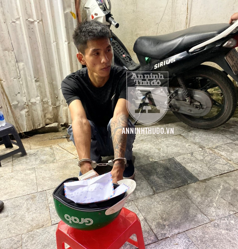 Đối tượng đã có 1 tiền án và có biểu hiện vừa sử dụng ma túy xong