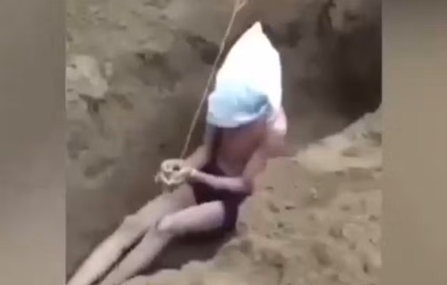 Nhóm nghi phạm khai làm như vậy là để đe dọa, ép nạn nhân trả nợ