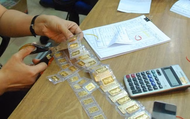 Giá vàng trong nước vẫn giao dịch quanh mức kỷ lục mọi thời đại