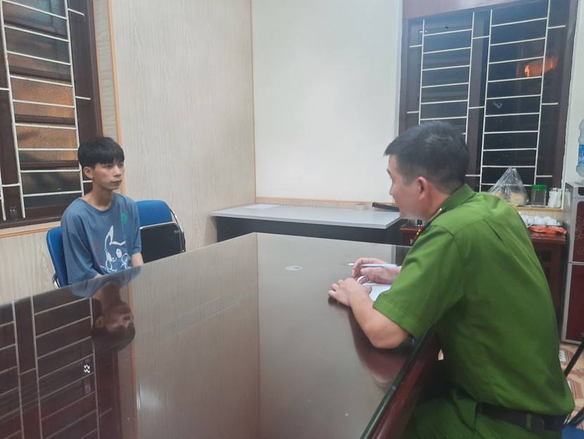 Năm tiếng đồng hồ truy bắt hung thủ sát hại nữ nhân viên chuyển phát nhanh ảnh 1 Năm tiếng đồng hồ truy bắt hung thủ sát hại nữ nhân viên chuyển phát nhanh ảnh 1