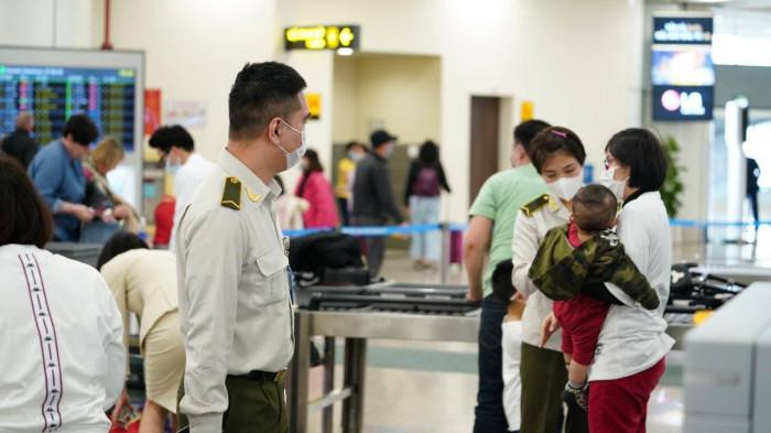 Được biết, hành vi trộm cắp trong cảng hàng không, sân bay có thể bị phạt tới 8,5 triệu đồng Được biết, hành vi trộm cắp trong cảng hàng không, sân bay có thể bị phạt tới 8,5 triệu đồng