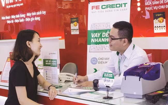 Các công ty tài chính muốn được "nới room" tín dụng