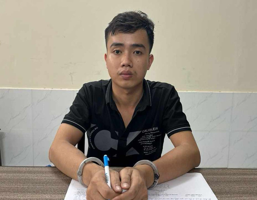 Đối tượng Nguyễn Đăng Khoa tại cơ quan công an