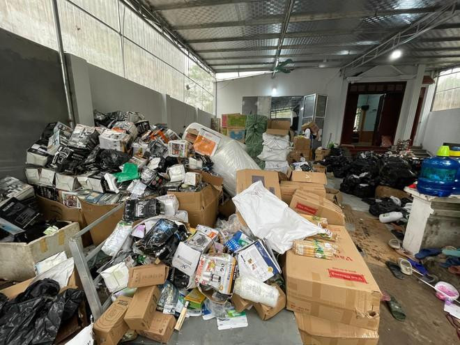 Tất cả đều được chuyển từ nước ngoài về