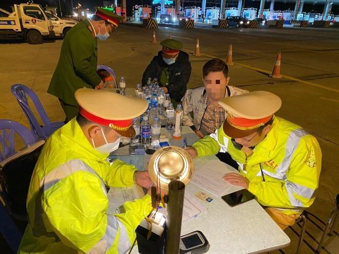 Lực lượng Công an chủ động xây dựng, triển khai nhiều biện pháp quyết liệt đảm bảo TTATGT