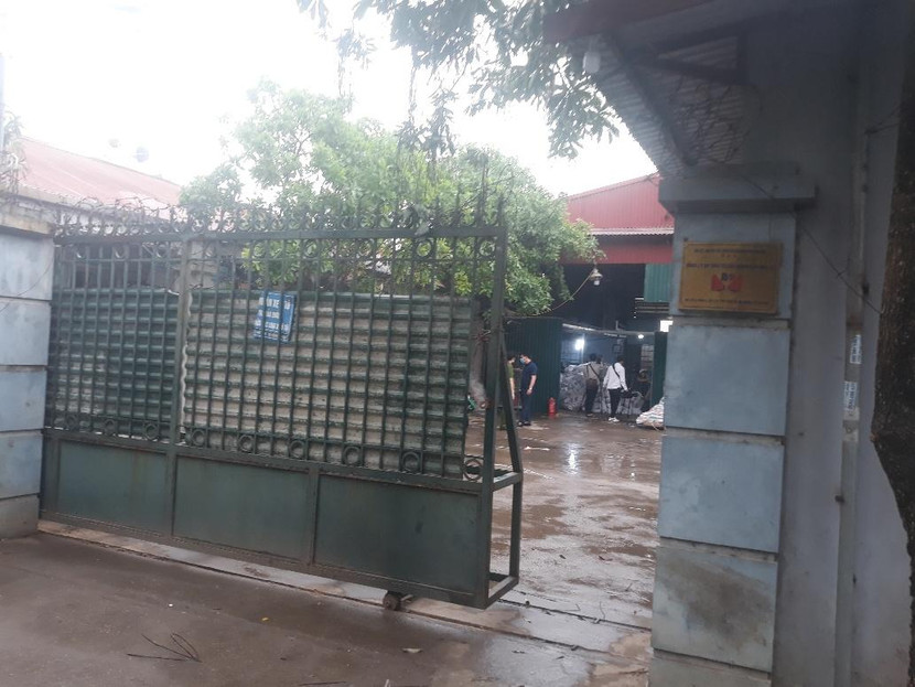 Khu nhà xưởng sản xuất nước giặt D-nee giả...