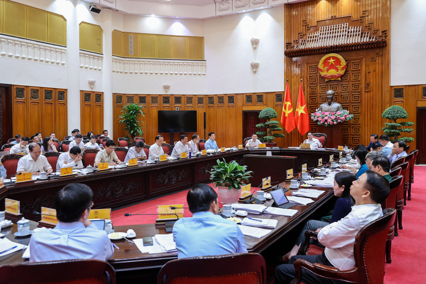 Thủ tướng nhấn mạnh các bài học kinh nghiệm về nắm chắc tình hình, phản ứng chính sách phù hợp, kịp thời, linh hoạt, hiệu quả