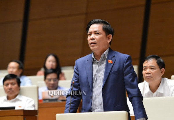 Bộ trưởng Bộ GTVT Nguyễn Văn Thể trả lời chất vấn