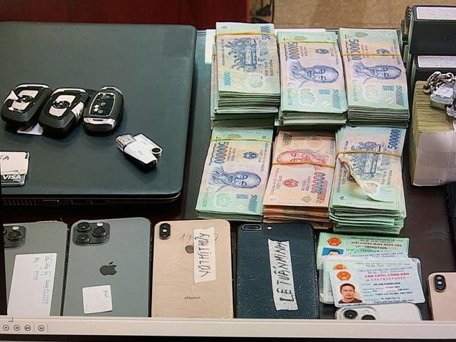 Tang vật vụ án bị thu giữ