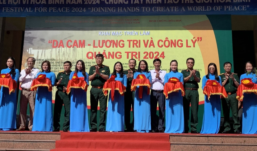 Triển lãm “Da cam - Lương tri và công lý” diễn ra từ ngày 19-7 đến 29-8 tại Bảo tàng Quảng Trị