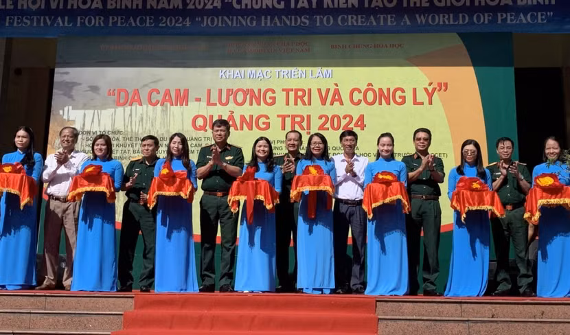 Triển lãm “Da cam - Lương tri và công lý” diễn ra từ ngày 19-7 đến 29-8 tại Bảo tàng Quảng Trị