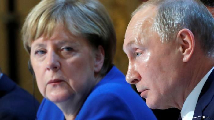 Thủ tướng Đức Angela Merkel và Tổng thống Nga Vladimir Putin gặp nhau năm 2019