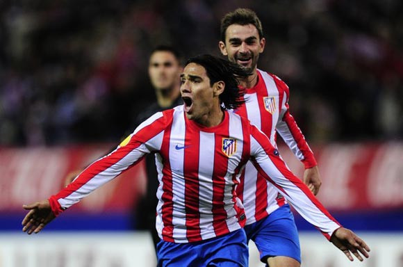 Valencia và Athletic Bilbao cùng chung số phận ảnh 2