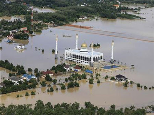 Việt Nam và Indonesia “hưởng lợi” từ lũ lụt nghiêm trọng ở Thái Lan? ảnh 1